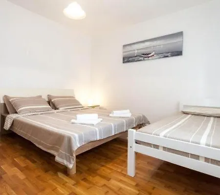 Hotel House In With Sea View, Terrace, Air Conditioning, Wi-fi 3*